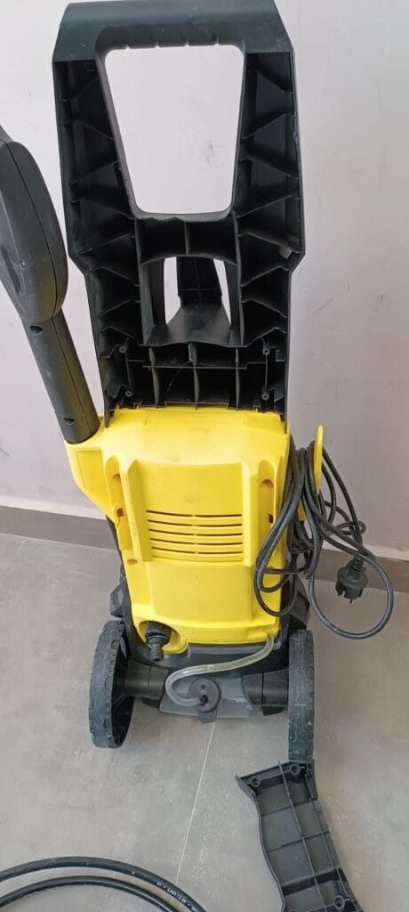 Karcher K3 120 Bar Yüksek Basınçlı Yıkama Makinesi Teşhir Ürünü