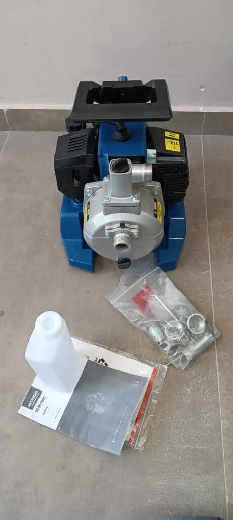 HyundaiI Su Motoru Benzinli HWP10 1'' Teşhir Ürünü