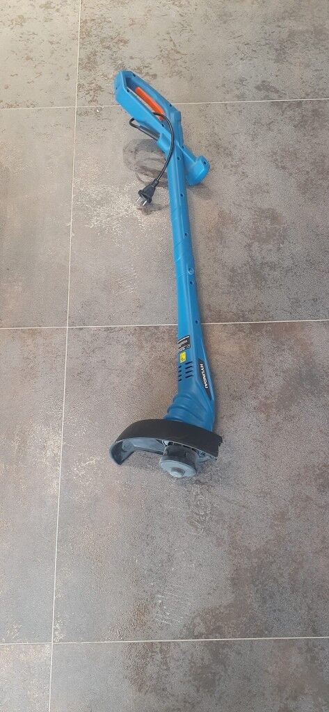 Hyundai ZF5223 Elektrikli Kenar Kesme Makinesi 250W Misinalı Teşhir Ürünü