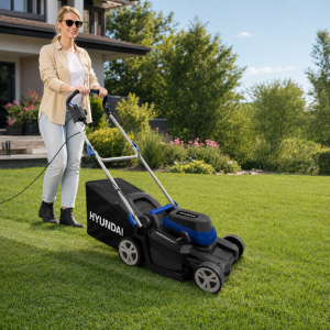 Hyundai C4608A 2000W 46 cm Elektrikli Çim Biçme Makinesi 55 L İtmeli