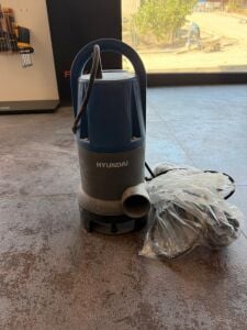 Hyundai HSP7502DW Dalgıç Pompa 750W Kirli Su Şamandıralı 35mm Parçacık Teşhir Ürünü