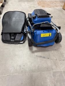 Hyundai HYM430SP 145cc Benzinli Şanzımanlı Çim Biçme Makinesi – 42 cm Kesim Genişliği Teşhir Ürünü