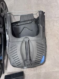 Hyundai C4405 Elektrikli Çim Biçme Makinası 1900W | 44 cm Genişlik – 50 L Sepet – 7 Kademeli Kesim Teşhir Ürünü