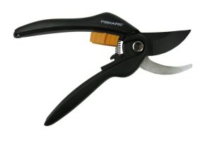 Fiskars Singlestep Budama Makası ByPass SP26