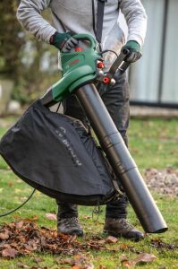 Bosch Universal Gardentidy 3000 Yaprak Üfleme Makinesi 06008b1001