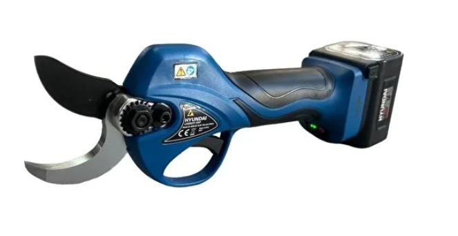 Hyundai LaserCut 35XP Akülü Budama Makası | 35 mm Kesim – 16.8V 4Ah – Çift Akülü, 8–10 Saat Çalışma Süresi – Çantalı Set