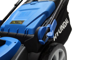 Hyundai C4405 Elektrikli Çim Biçme Makinası 1900W | 44 cm Genişlik – 50 L Sepet – 7 Kademeli Kesim