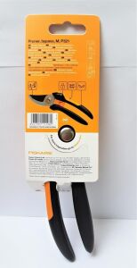 Fiskars Solid™ ByPass Budama Makası (M) P-321