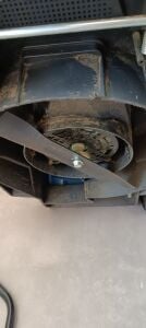 Hyundai C3200 Elektrikli Çim Biçme Makinesi 32 cm 1000W Teşhir Ürünü